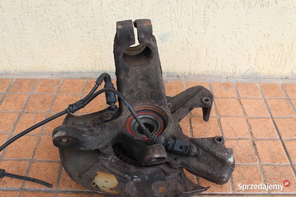 PIASTA ZWROTNICA LEWY PRZÓD VW BEETLE 20B