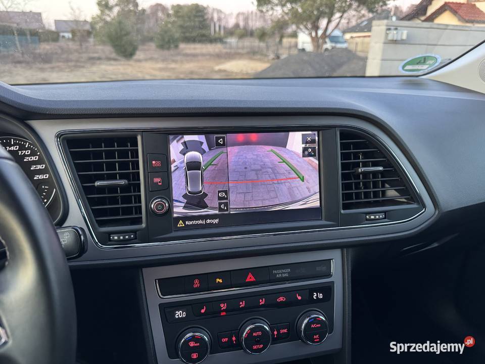 Seat Leon 15 BENZYNA Klimatronik Nawigacja ASR (kontrola trakcji) Konin