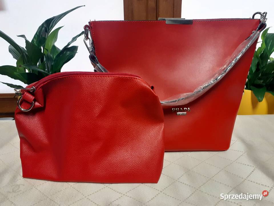 Torebka Prada czerwona piękna pomorskie