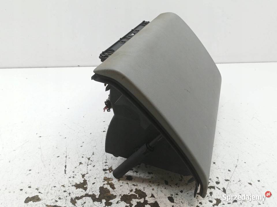 SCHOWEK PRAWY PASAŻERA 7L Porsche Cayenne I 2002