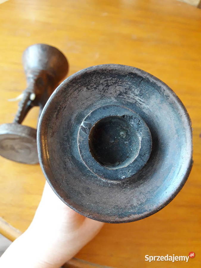 Świeczniki drewniane i słoń zestaw pamiątek z Gdynia