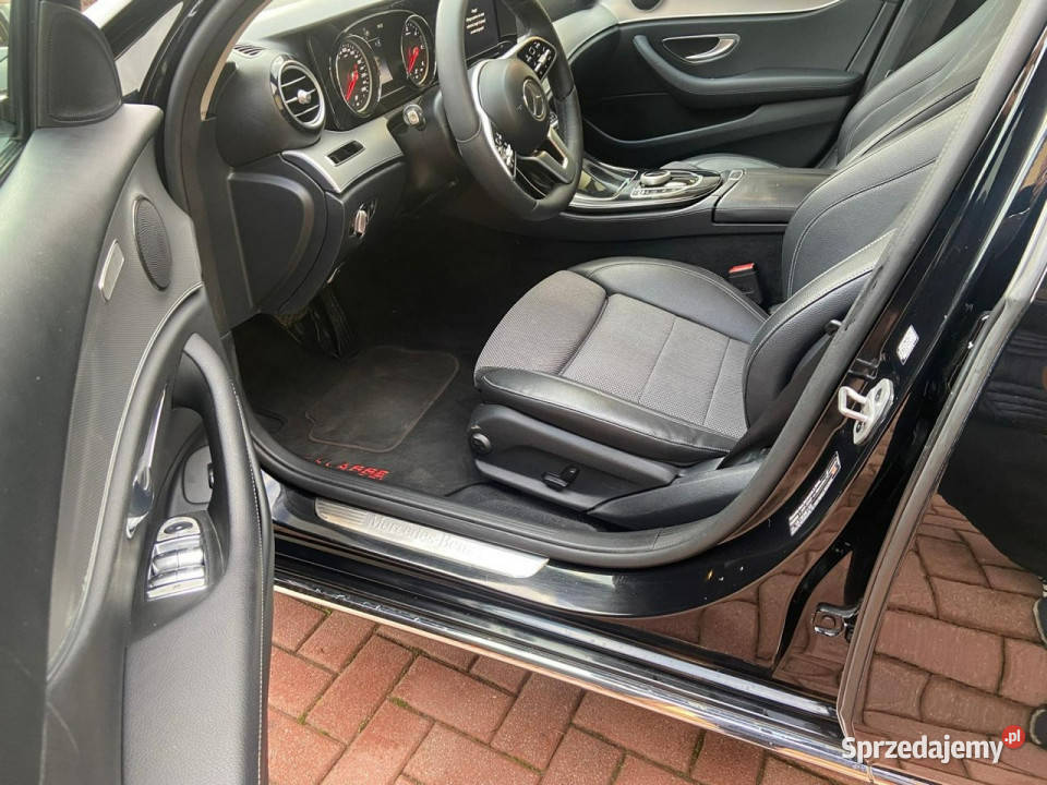 Mercedes E 200 Bez wkładu Zadbany użytkowany na tempomat Kraków sprzedam