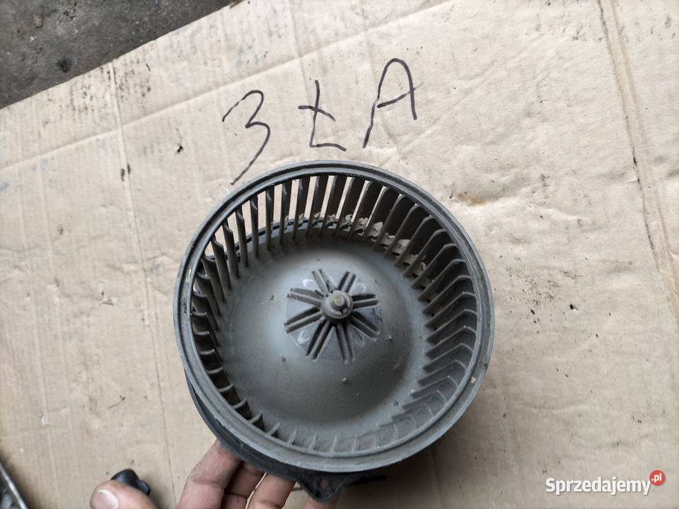 WENTYLATOR DMUCHAWA MITSUBISHI CARISMA lubelskie Kamień-Kolonia sprzedam
