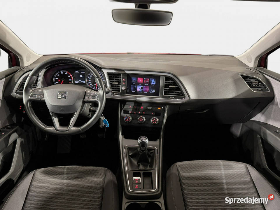 Seat Leon Style 12TSI 110 M6 2018 r salon Niski Leon Myślenice