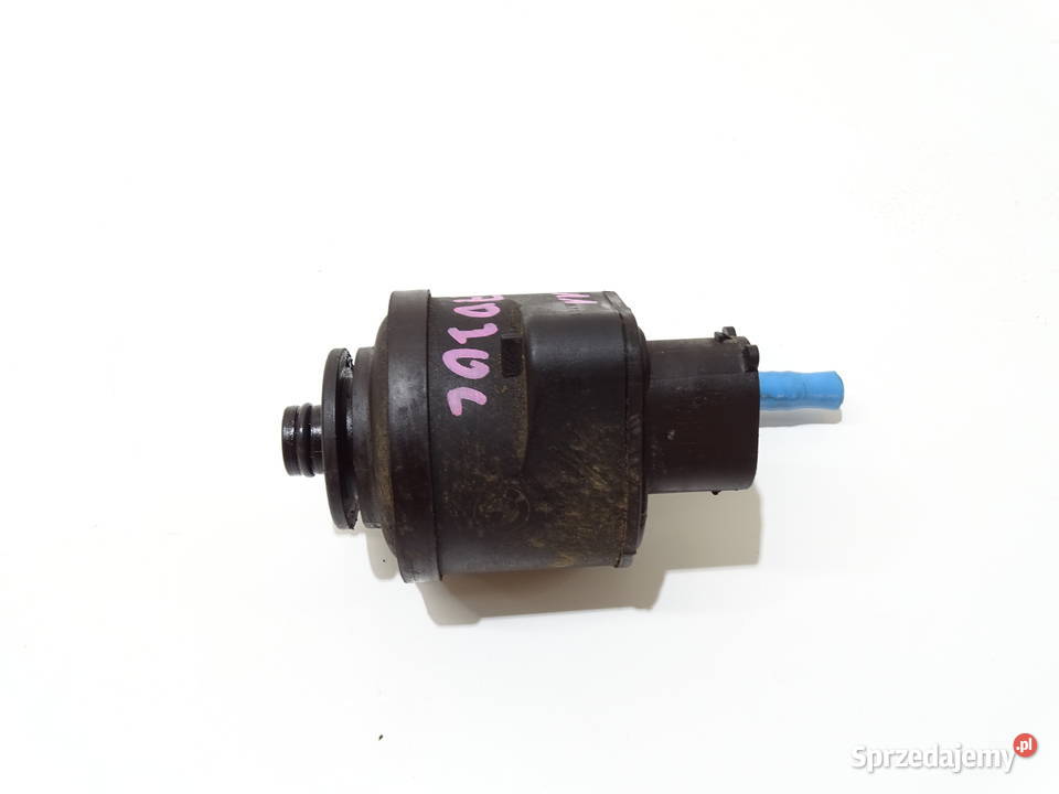 PODGRZEWACZ PALIWA BMW F10 F11 20D 8517897 Strzyżewice sprzedam