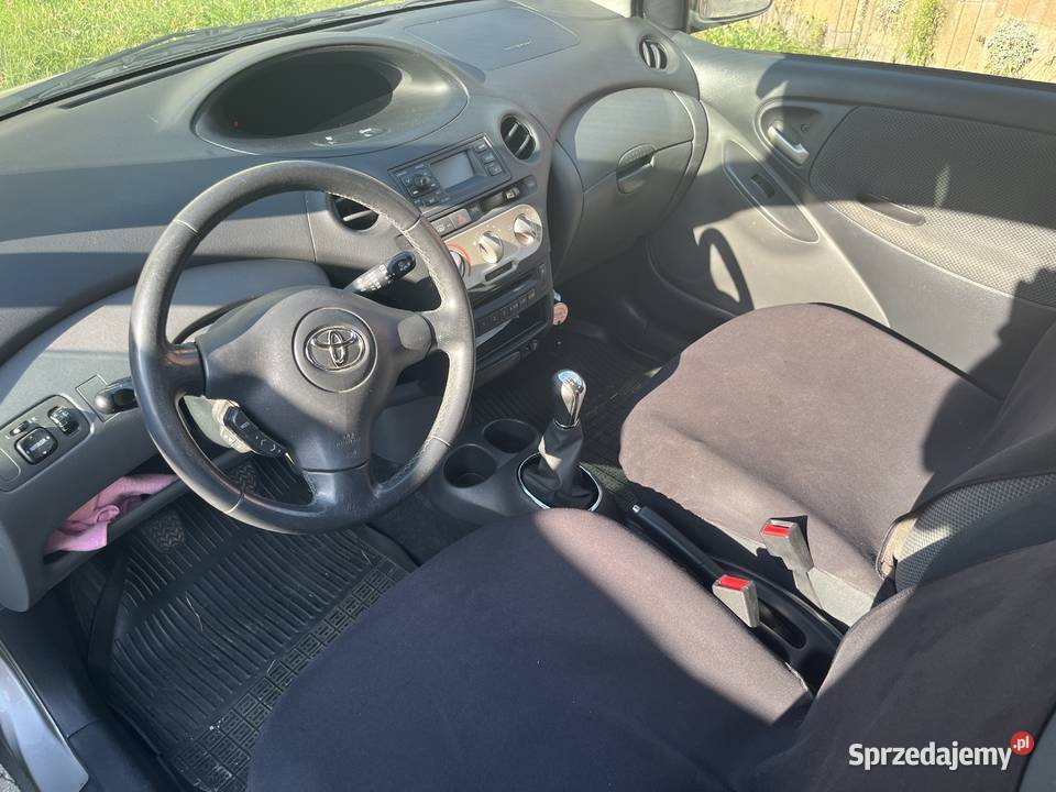 Toyota Yaris 10 benzyna Toyota łódzkie Łódź