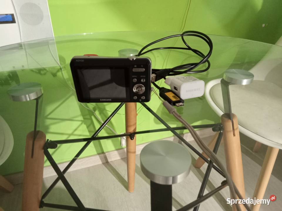 Sprzedam Sprawny Aparat Cyfrowy Samsung AQ100 Golub-Dobrzyń