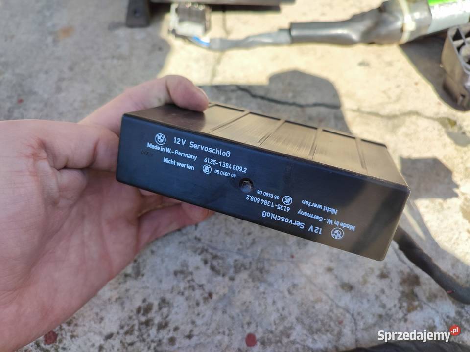 Softclose dociąg klapy dociąganie BMW e32 śląskie Łazy