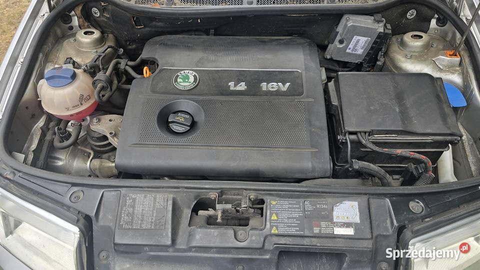 Środa Fabia 14 benzyna 144 tysiące przebiegu Zielona Góra sprzedam