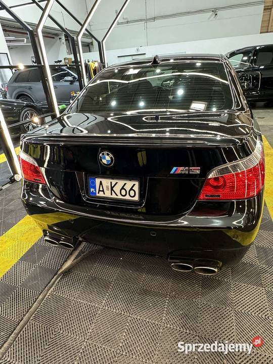 BMW E60 M5 V10 506 2007r 0cm3 mazowieckie Piastów sprzedam