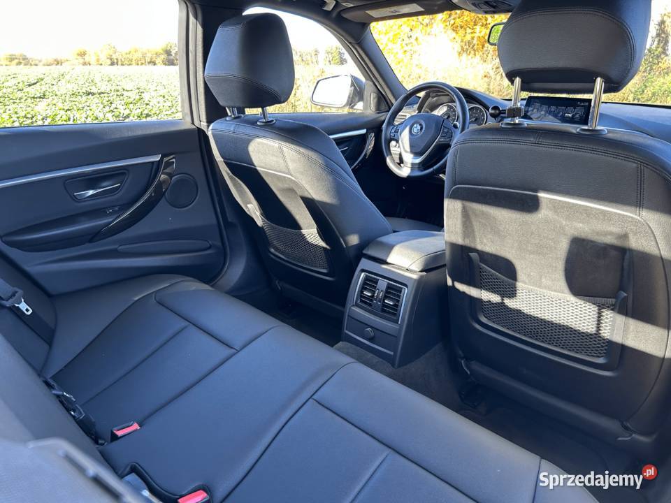 BMW Seria 3 BMW F30 330i LCI Sportline SUPER Nekla