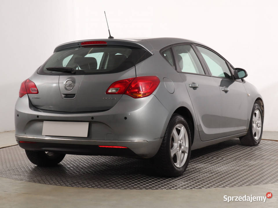 Opel Astra 14 T czujnik parkowania Katowice