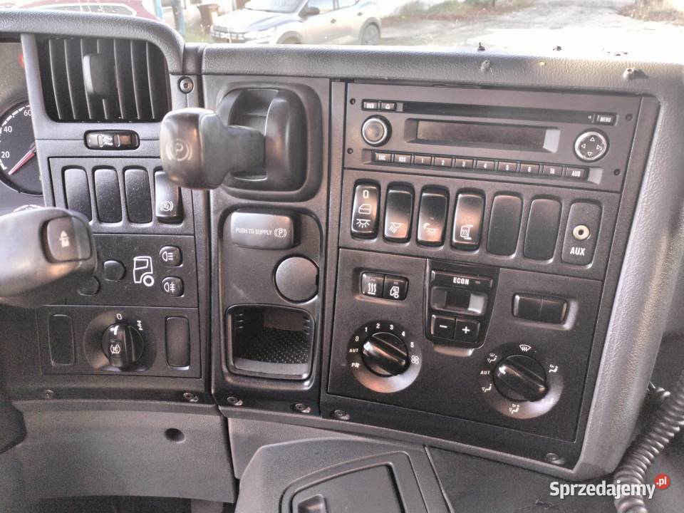 SCANIA P250 4x2 EURO6 KONTENER IZOTERMA 7684kg śląskie Częstochowa