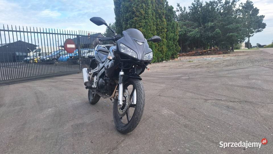 Honda CBR 125r JC39 2008r na wtrysku Rok produkcji 2008 Honda Płowce Drugie sprzedam