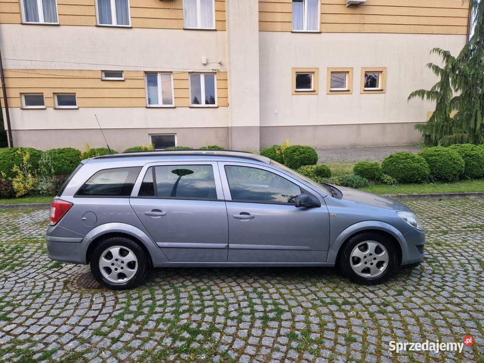 Opel Astra H Lift 16 LPG Klimatyzacja Alufelgi centralny zamek