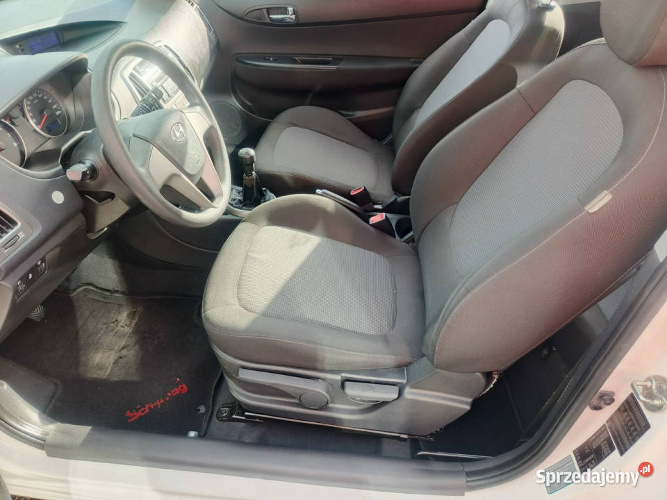 Hyundai i20 Zadbany Sprowadzony Zarejestrowany I ASR (kontrola trakcji) i20 Chełm