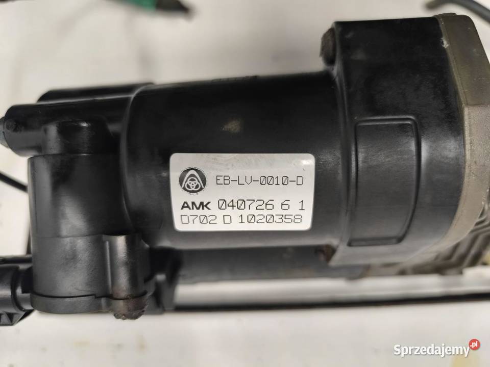 KOMPRESOR ZAWIESZENIA BMW E61 6769082