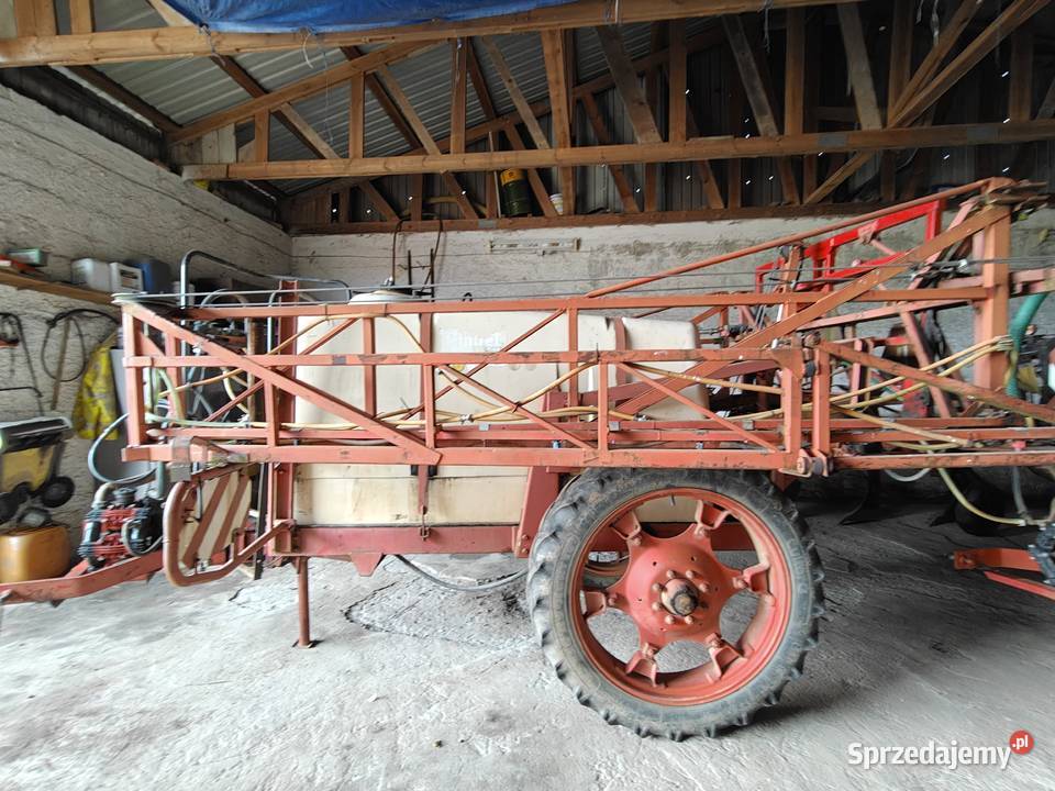 Opryskiwacz nieuszkodzony pomorskie Ostrowite