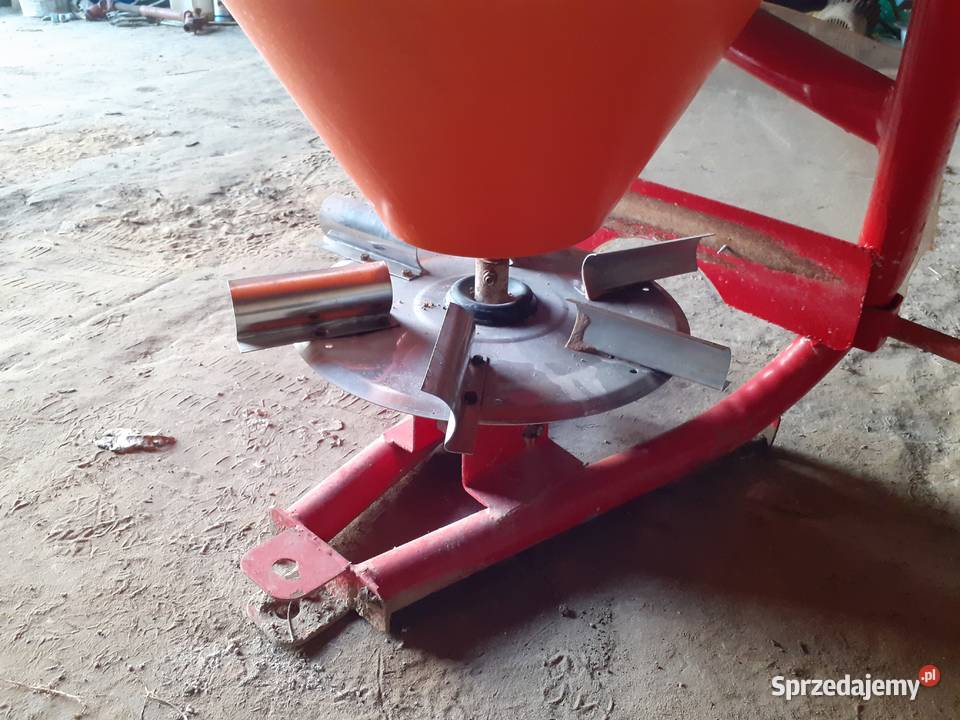 Sprzedam rozsiewacz do nawozu nieuszkodzony Garbowice