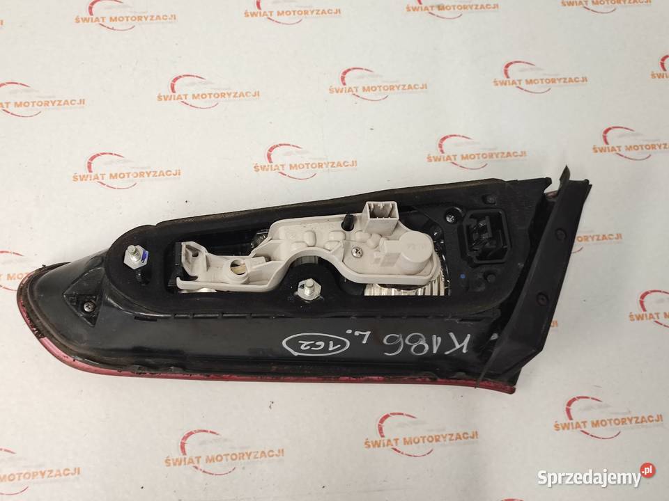 GIULIETTA 10r lampa lewa tył ANGLIK 50513401 osobowe Kielce sprzedam