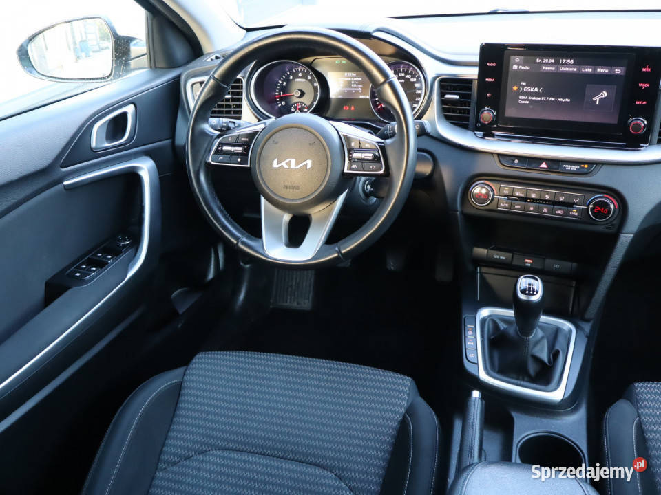 Kia Ceed 15 TGDI wielofunkcyjna kierownica Katowice
