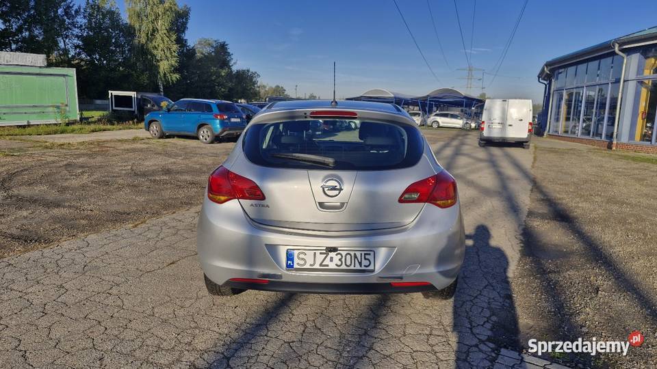 Opel Astra J nawigacja rozrządzie Mysłowice sprzedam
