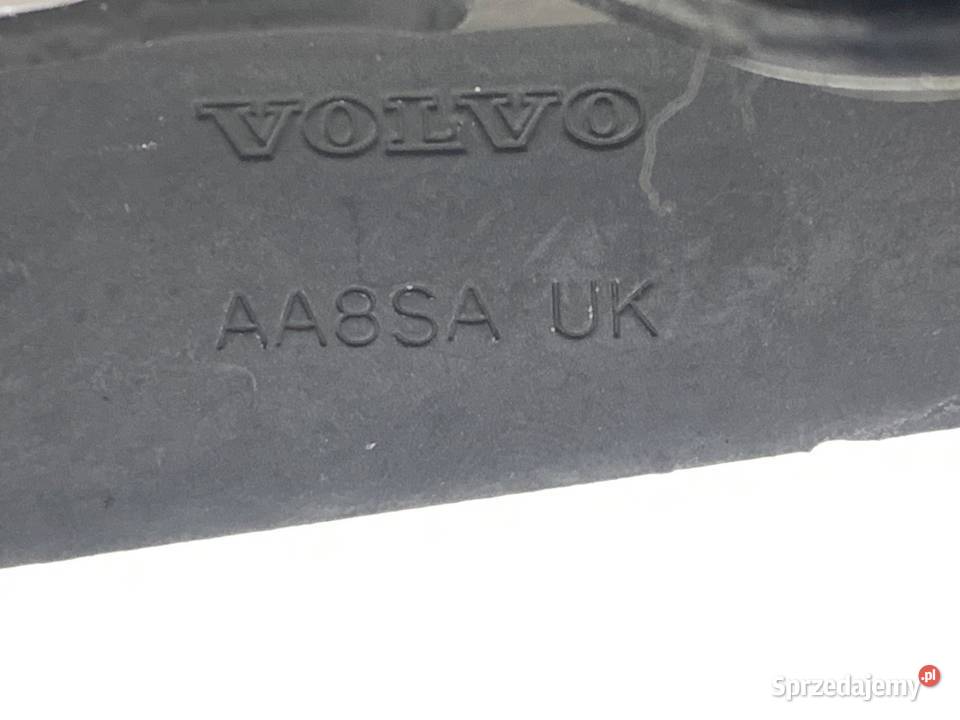 ZAWIAS MASKI PRAWY PRZÓD VOLVO V70 III Kombi
