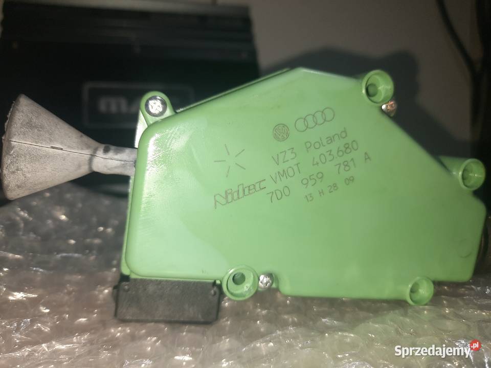 Siłownik centralnego zamka vw t4 multivan 4 pin Lubań