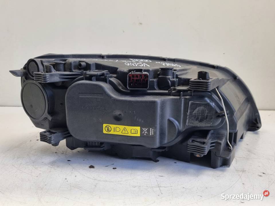 LAMPA LEWA Volvo S80 II V70 III XC70 PRZEDNIA osobowe Chełm