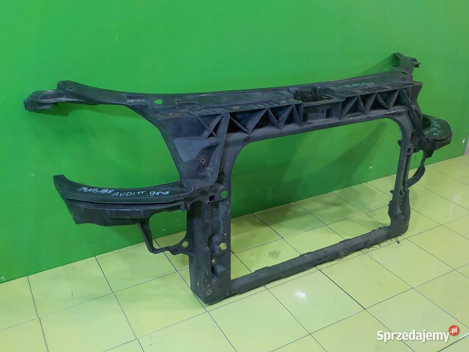 AUDI TT 8N 18 T 01r 2D pas przedni wzmocnienie Suków