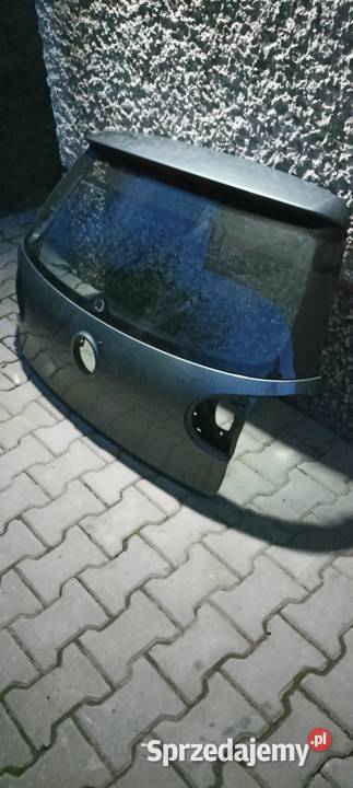 Klapa tył golf V Dukla