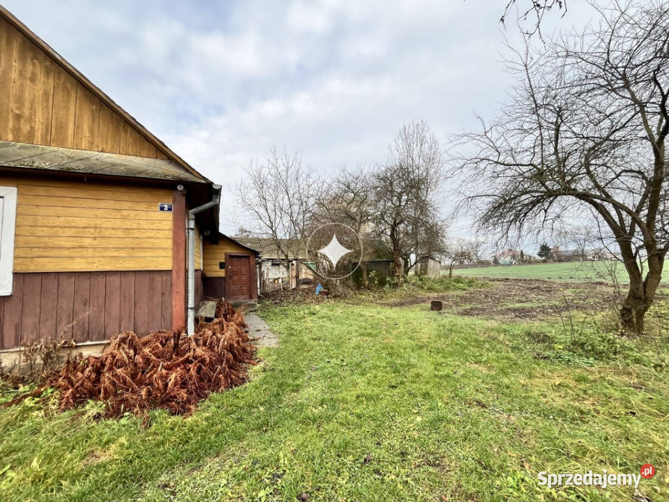 Działka z zabudowaniami w HostynnemKolonii szambo Grunty i działki Hostynne-Kolonia