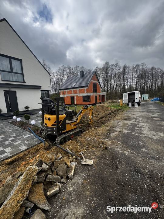 Usługi minikoparka wykopy liniowe drenaże Remont i budowa Oświęcim
