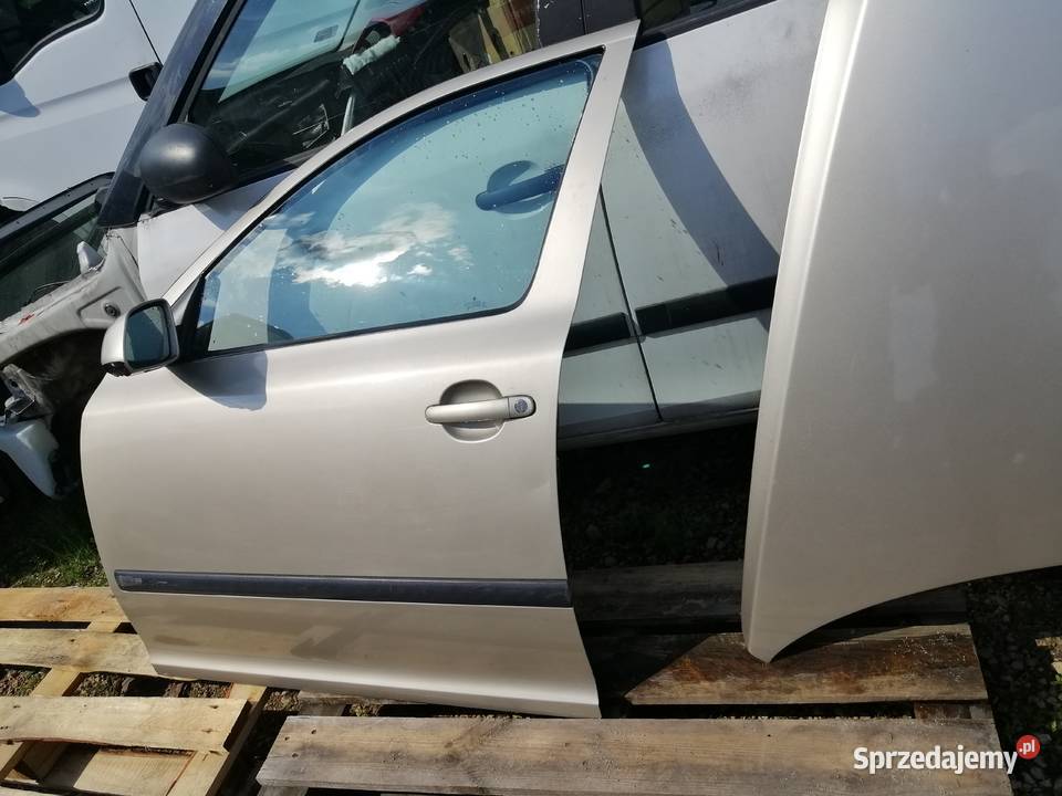 Skoda Octavia II drzwi maska zderzak kod lakieru Jastrzębie-Zdrój