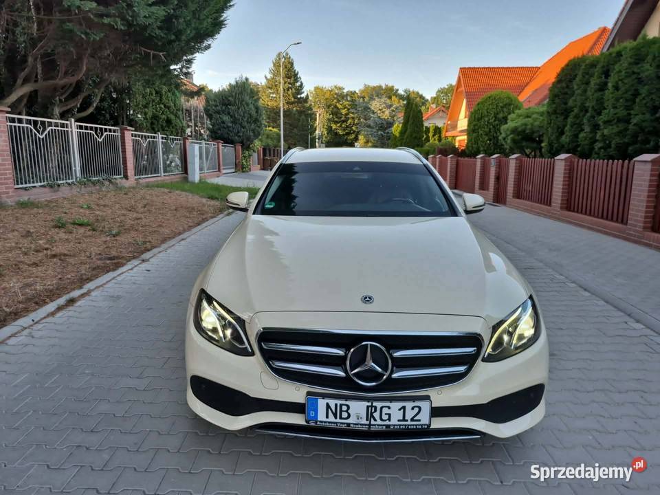 E220 194 2020 Bezwypadkowy beżowy Szczecin