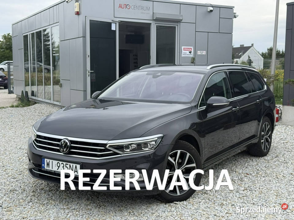 Volkswagen Passat Variant 20 TDI EVO 150 DSG asystent pasa ruchu