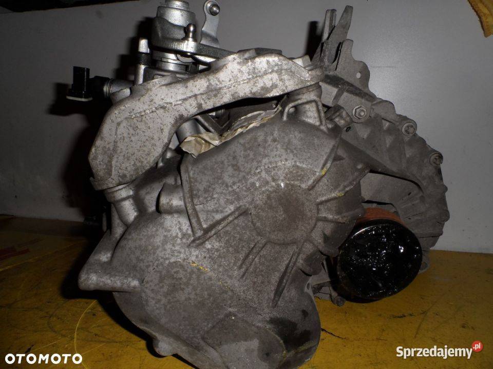 SKRZYNIA BIEGÓW OPEL INSIGNIA F40 GM55561696 Włoszczowa