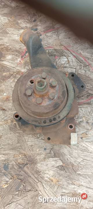 Pompa wody Mercedes 352 warmińsko-mazurskie Stary Dwór