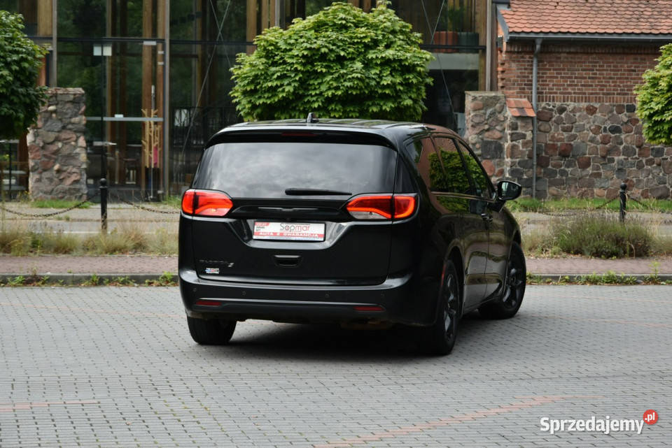 Chrysler Pacifica 36 V6 291 2019r Touring Kamera światła LED Kampinos