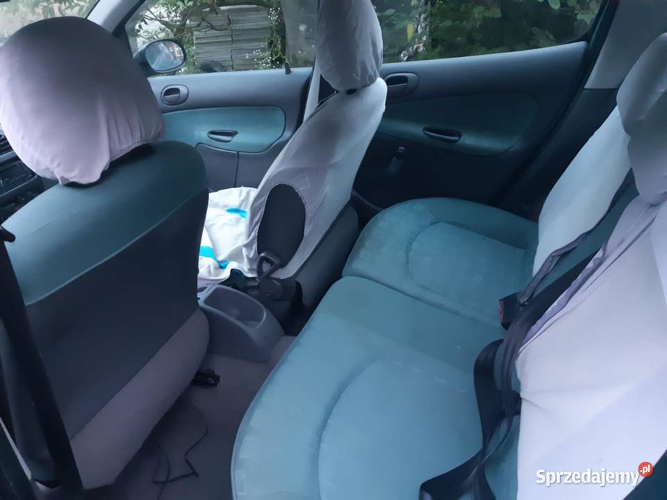 Sprzedam Peugeot 206 14 hatchback benzyna 2001 manualna Kraków