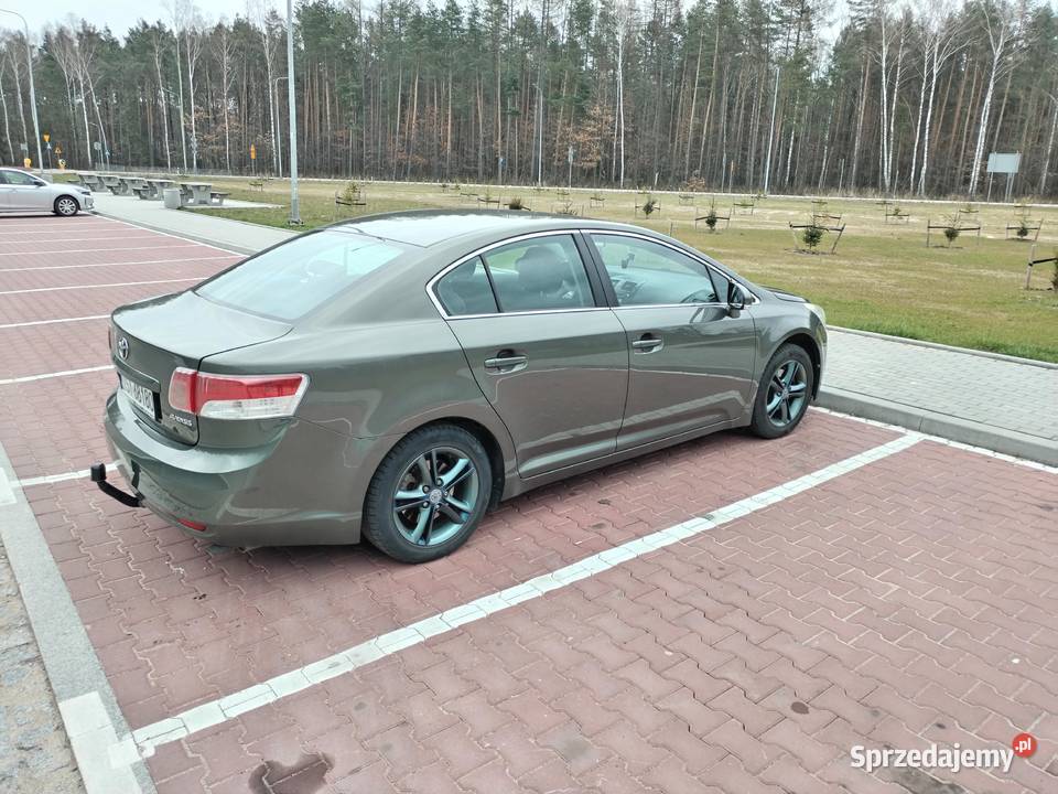 Toyota avensis t27 Avensis Toyota Starachowice sprzedam