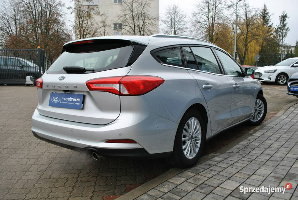 Ford Focus Kombi Titanium 15 EcoBlue 120 ASO srebrny Białystok