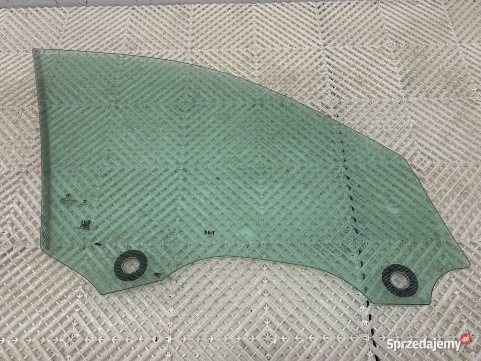 SZYBA LEWY PRZÓD BMW F44 SportowyCoupe