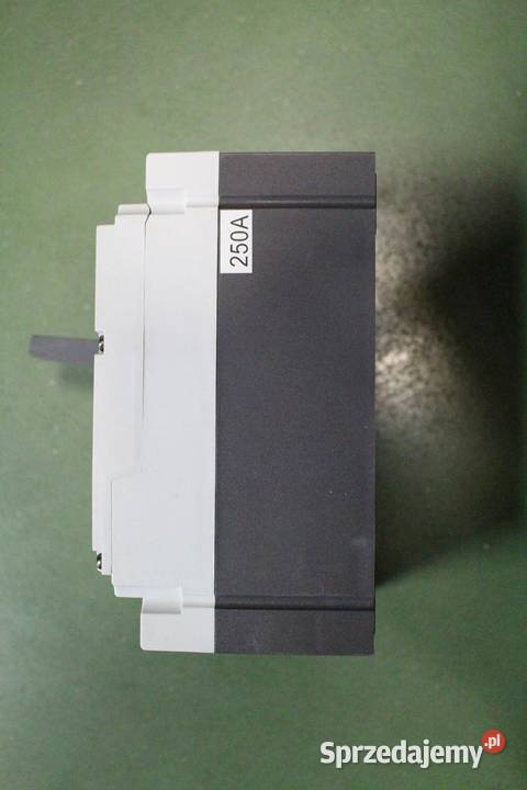 Wyłącznik MCCB NM8250S3300 123056 stac Chint Włoszczowa