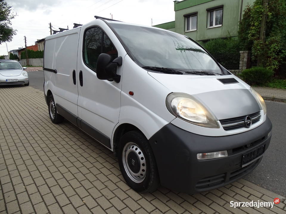 Opel VIVARO 19 TDTI101 KONI KLIMATYZACJA Poznań