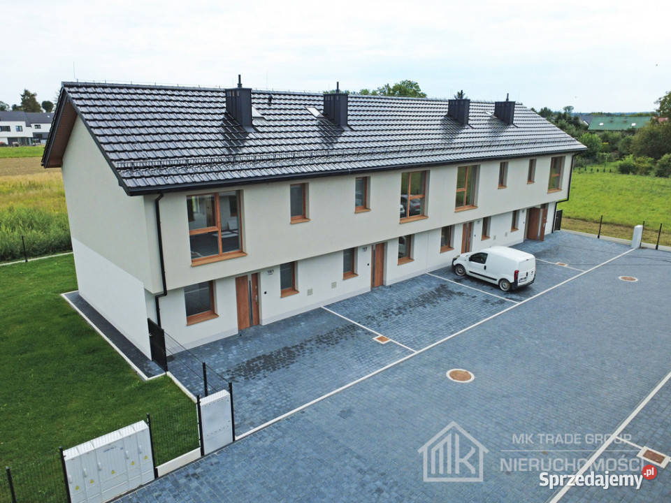 Dwupoziomowe 84m2 ogródek 2 miejsca postojowe Niepołomice sprzedam