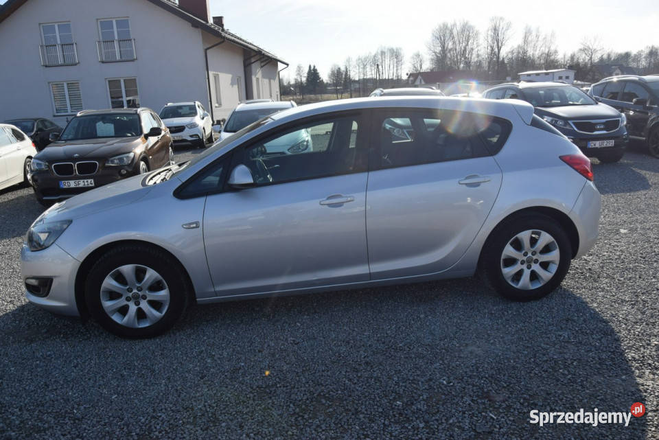 Opel Astra 14B 2015r 149 Sprowadzony Opłacony J