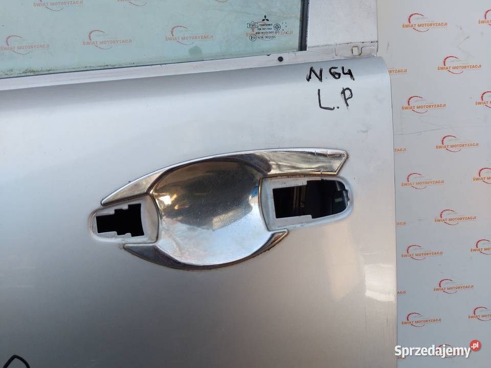 MITSUBISHI L200 07r drzwi lewe przód 190 osobowe Kielce