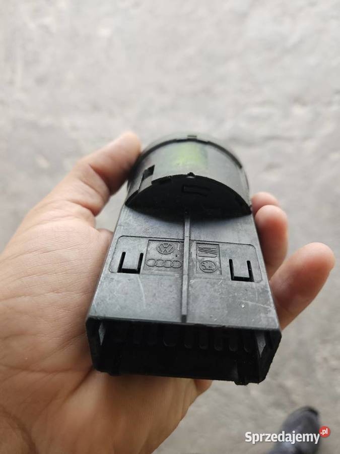 Włącznik przełącznik świateł VW Golf 4 Bora