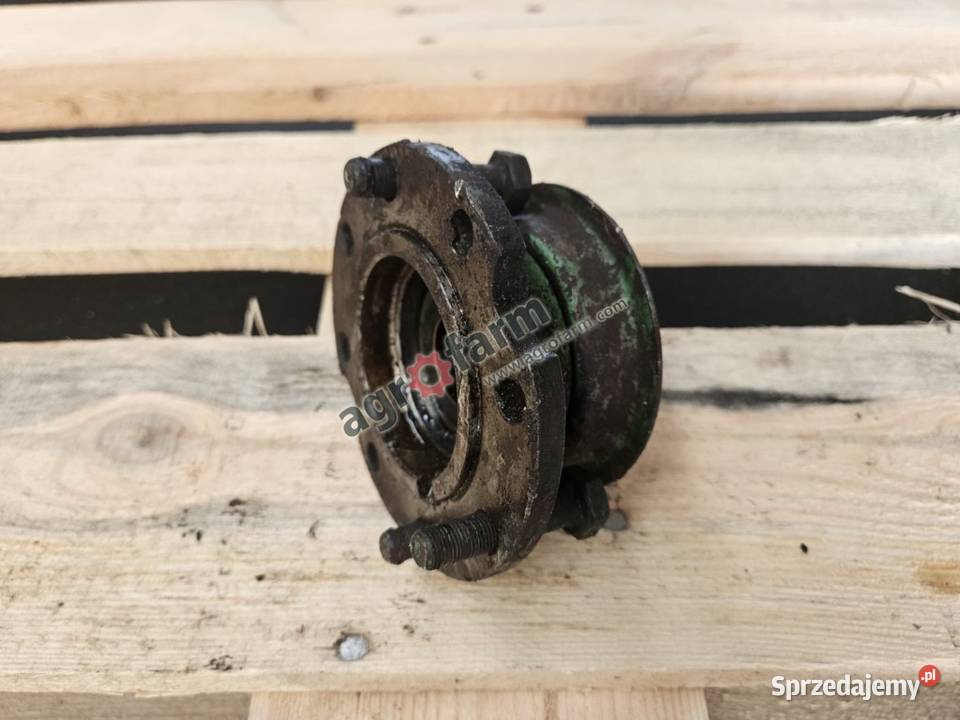Łącznik wału FWD John Deere 4350 4240S